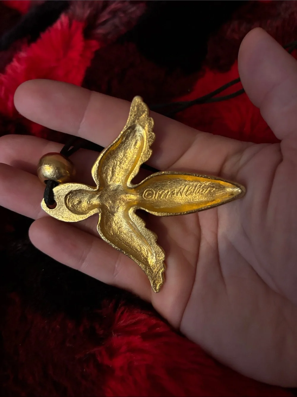 Vintage 1993 N Blair Gold tone Angel Pendant Accessory Necklace -